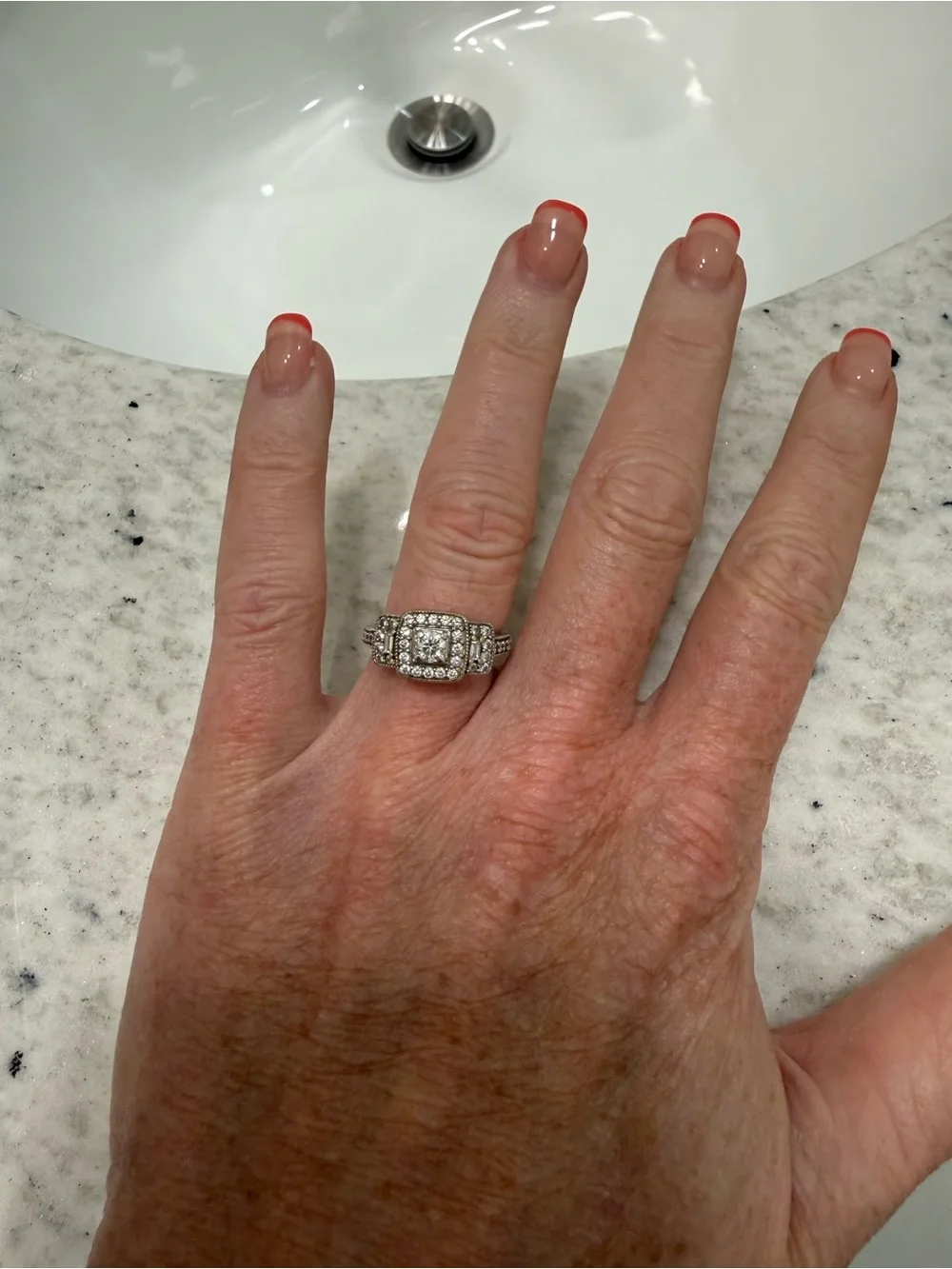 Simply Vera Vera Wang 3/4 CTTW Diamond in 14K White Gold + diamond band.